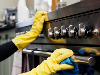 kitchen cleaning -deep cleaning services on kitchen appliances